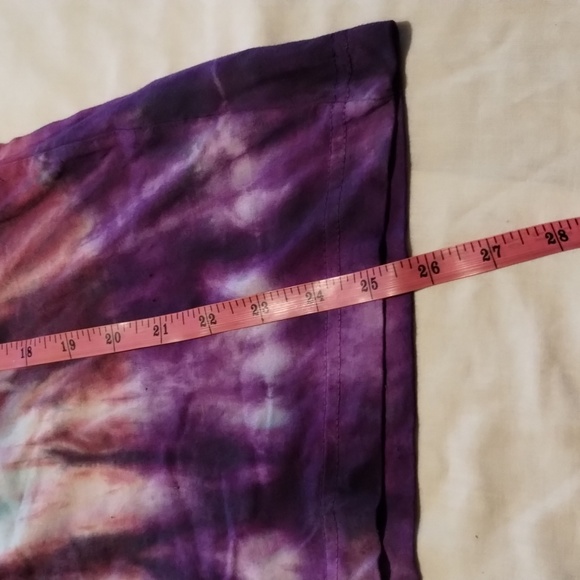 Tye-Dye T-shirt Handmade Unisex Color:reds, greens, blues & purple - Picture 10 of 11